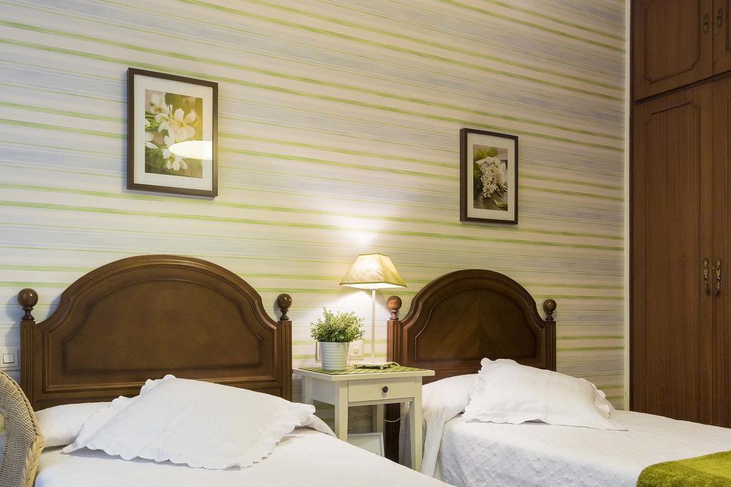 Hostal La Carballinesa Santiago de Compostela Kültér fotó