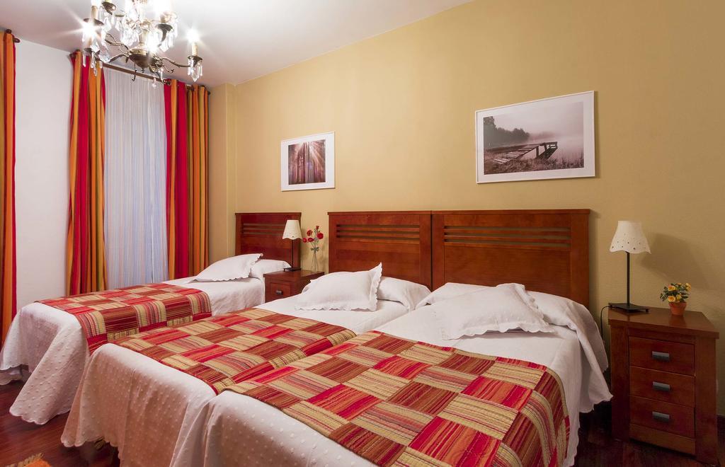 Hostal La Carballinesa Santiago de Compostela Kültér fotó