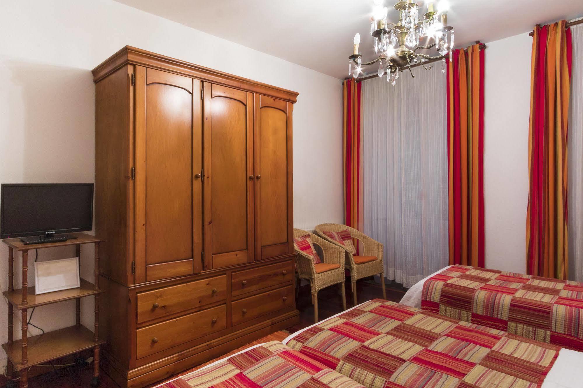 Hostal La Carballinesa Santiago de Compostela Kültér fotó